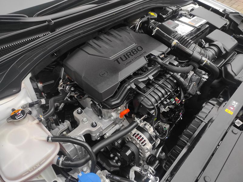 Hyundai i30 1,0T-GDi Top KM,Style, ČR - fotka 40 z 43