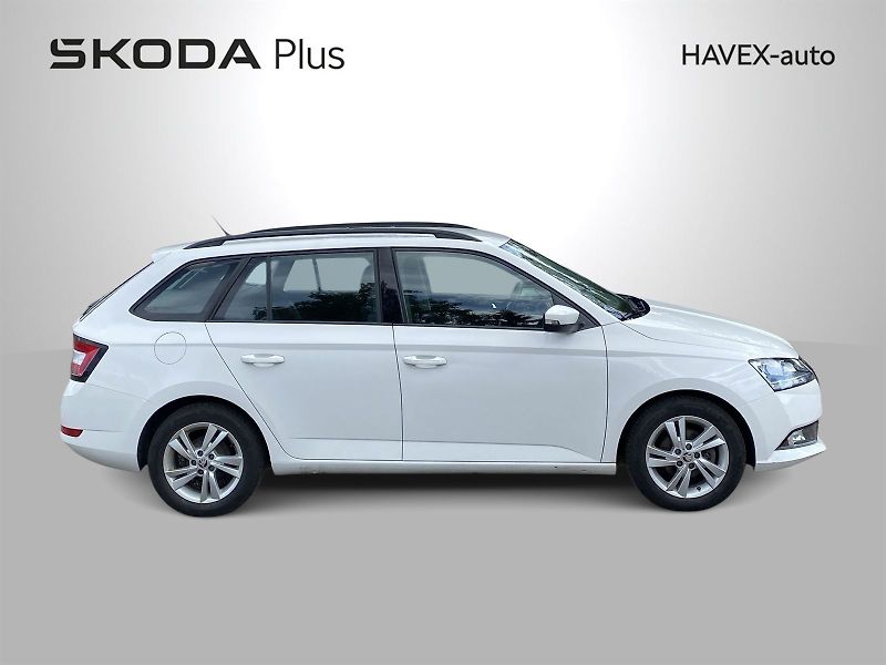 Škoda Fabia (2022) Combi 1.0 TSI Ambition TOP - fotka 3 z 28