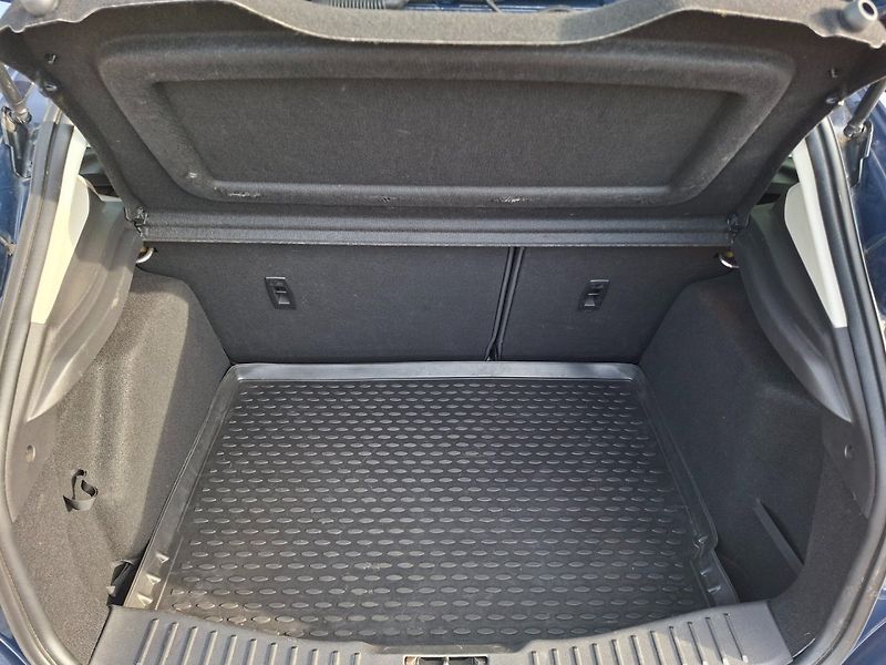 Ford Focus (2016) 1.0EB 74kW TREND -NOVÉ V ČR - fotka 19 z 26