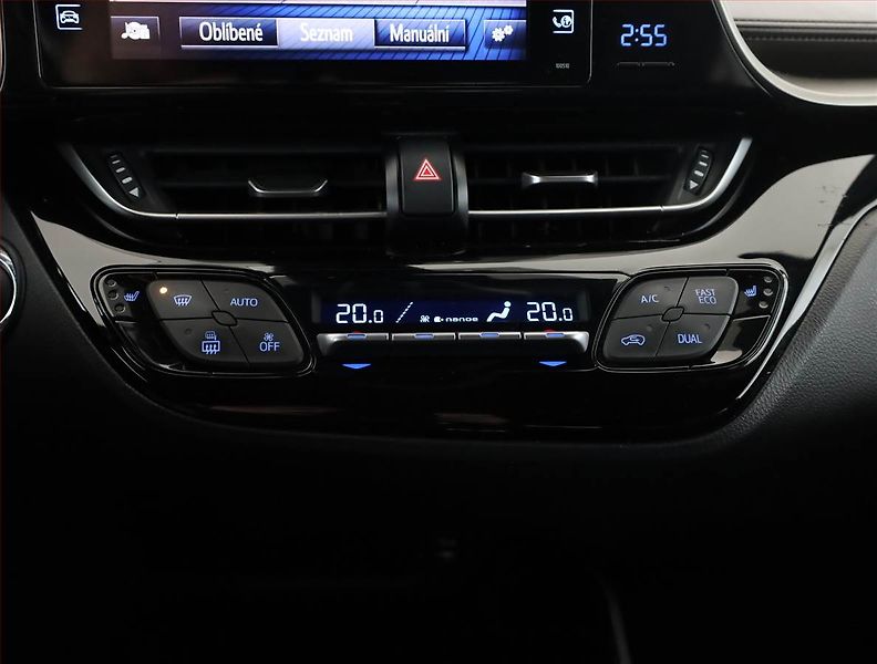 Toyota C-HR (2018) 1.2 Turbo, Serv.kniha, Kůže - fotka 13 z 19
