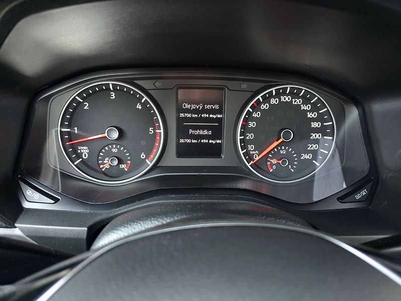 Volkswagen Amarok 150kW 4x4 DSG TAŽNÉ DPH - fotka 17 z 24