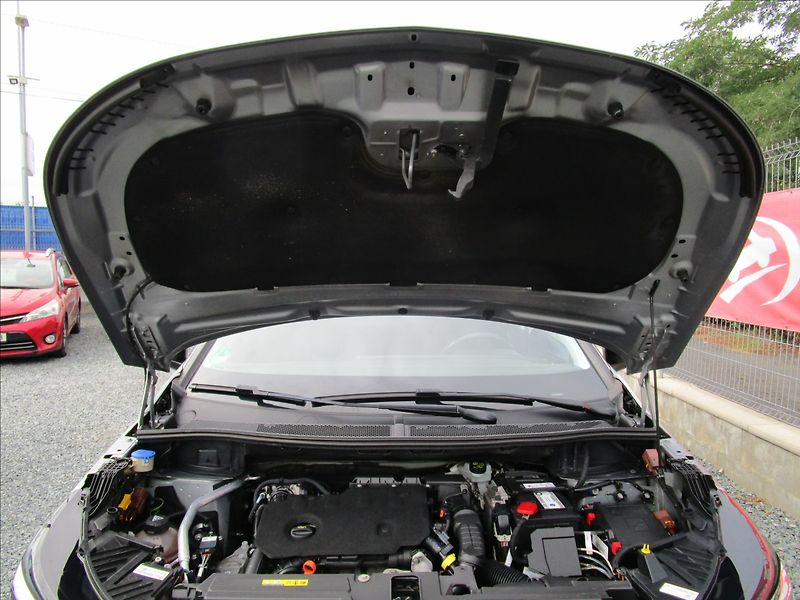 Opel Grandland 1.5CDTi 96kW AT8, aut. klima, - fotka 41 z 41