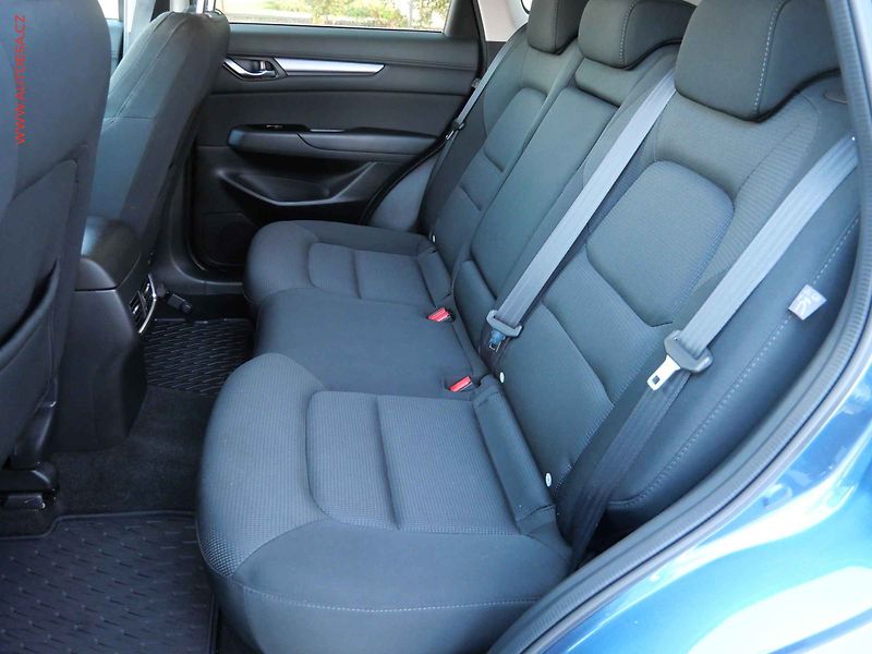 Mazda CX-5 (2019) 2.0 Skyactiv-G, 1.maj,ČR - fotka 10 z 19