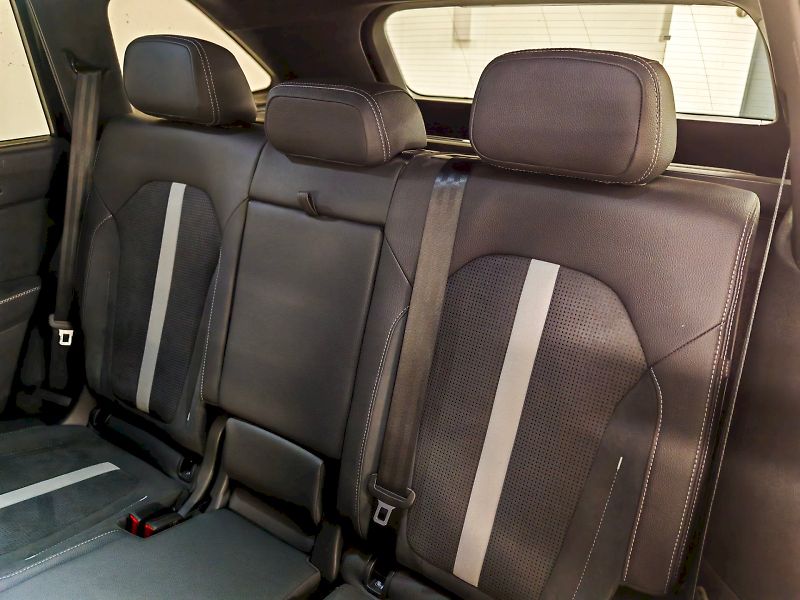 Škoda Kodiaq (2025) iV 1.5 TSI 150 kW DSG Sportlin - fotka 26 z 34
