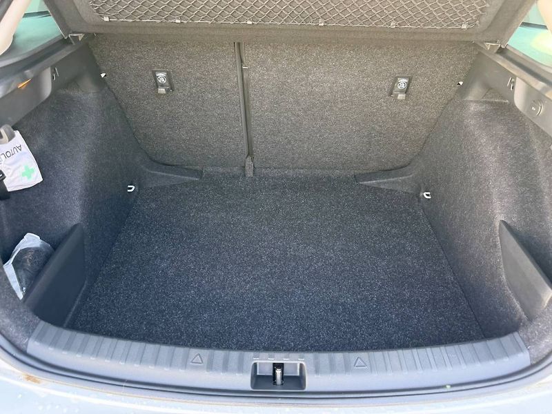 Škoda Scala Top Selection 1,0 TSI 85 kW 7° - fotka 30 z 34