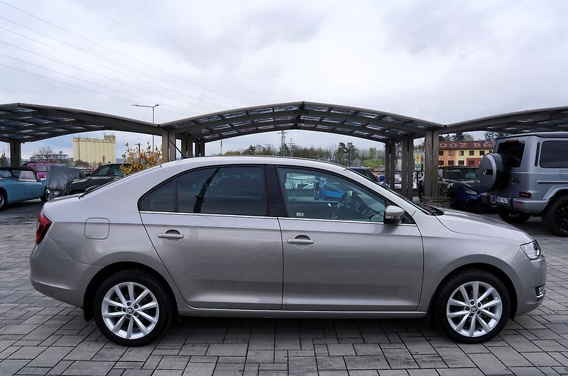 Škoda Rapid 1.0 TSI  Style, manuál, ČR - fotka 7 z 39