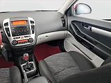 Kia Ceed (2010) 1.6 CRDi, po STK - náhled 8