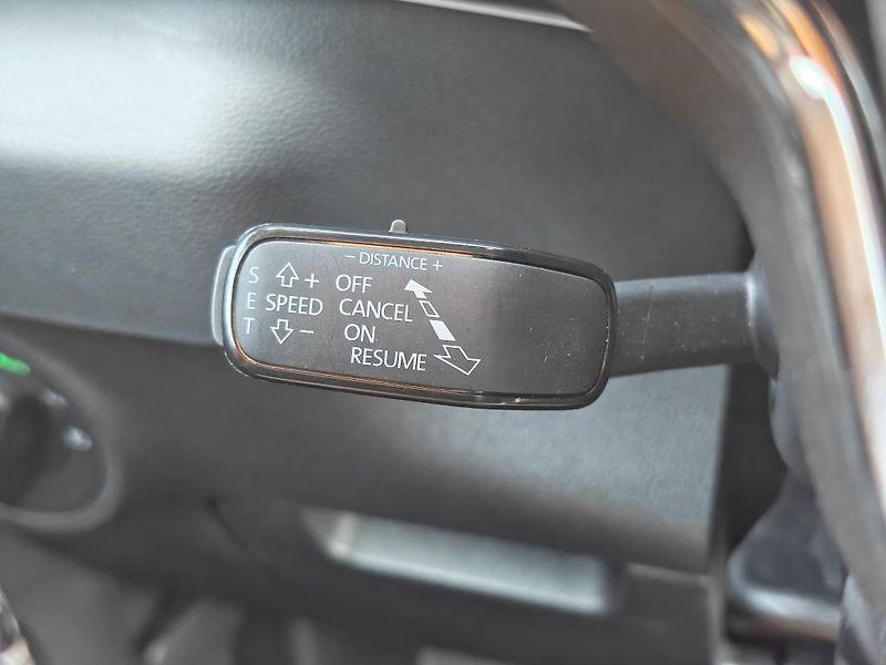 Škoda Karoq Sportline 1,5TSI - fotka 13 z 25