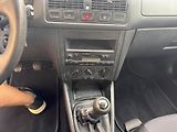 Volkswagen Golf IV 1.4i 55Kw Special - Tažný - náhled 9