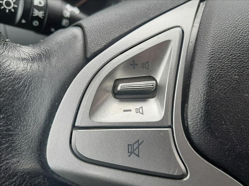Hyundai ix20 1,4i16V 66 kW - fotka 39 z 48