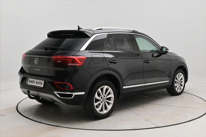 Volkswagen T-Roc 2,0 TDI 110kW DSG Style Plus Z - fotka 5 z 31