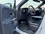 Mercedes-Benz GLB 350 4MATIC s techonologií - náhled 22