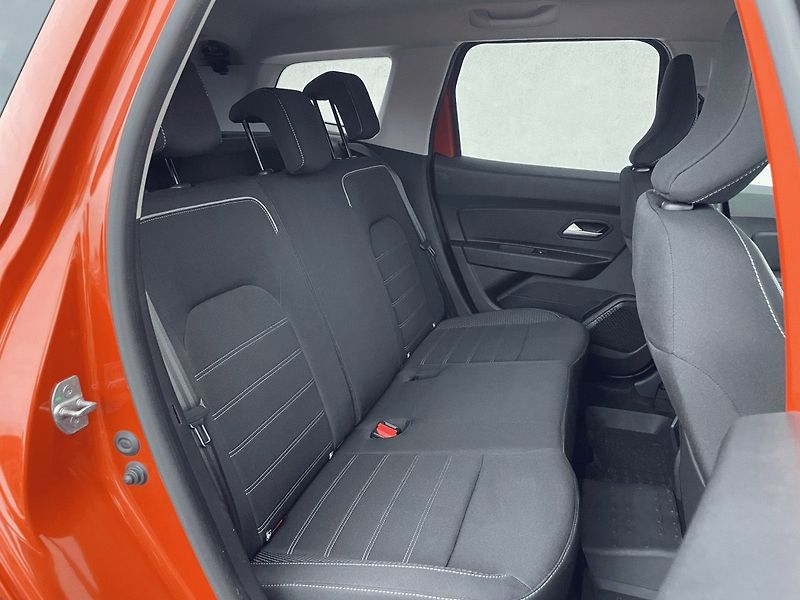 Dacia Duster (2022) PRESTIGE 1,0TCe 100k LPG - fotka 10 z 24