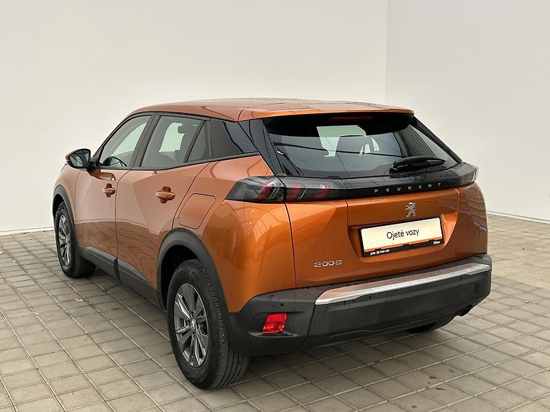 Peugeot 2008 1.2 PureTech Active - fotka 7 z 27