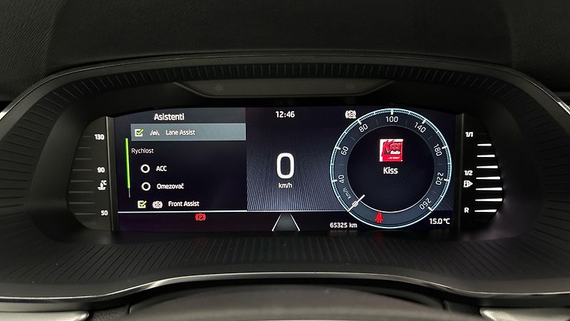 Škoda Octavia 2.0 TDI Style - fotka 10 z 27
