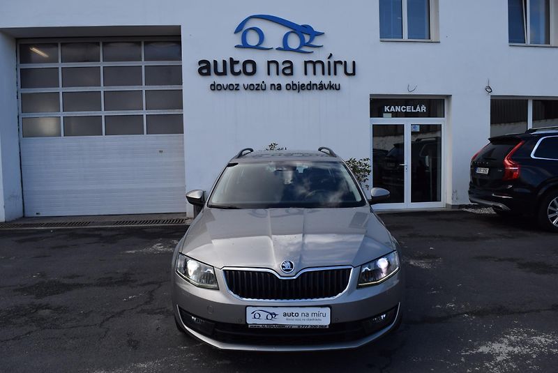 Škoda Octavia (2017) 1.4TSI 110kwSTYLE XEN TAŽ NAVI - fotka 3 z 45