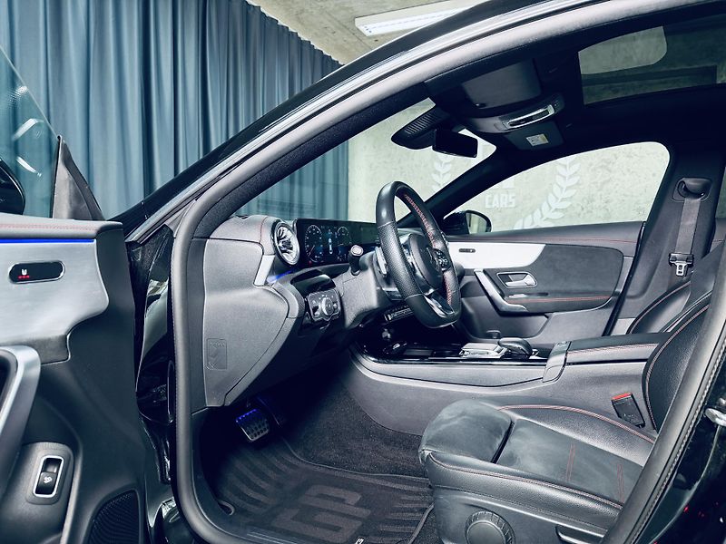 Mercedes-Benz CLA (2022) 200d*ZÁRUKA*PANO*KEYLESS* - fotka 13 z 30