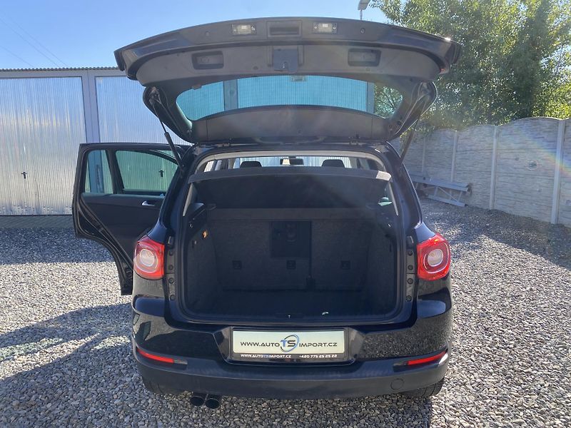Volkswagen Tiguan 2.0TDi 4x4 135PS GOAL PĚKNÝ!!! - fotka 113 z 166