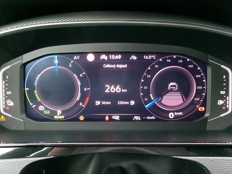 Volkswagen Arteon Shooting Brake (2023) 1,4TSI E-hybrid R-Line WEBASTO - fotka 45 z 62