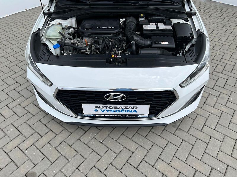 Hyundai i30 (2020) Com.1.0T-GDi Comfort ČR+1.maj. - fotka 11 z 36