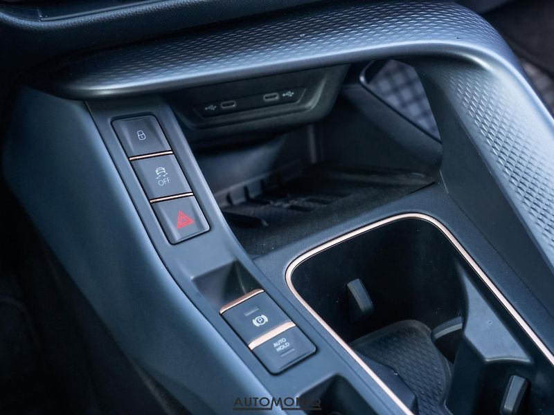Cupra Terramar (2025) 1.5 eTSI DSG Adaptív, Keyless - fotka 17 z 25