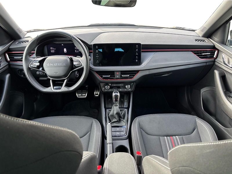 Škoda Kamiq 1,5 TSI 110 kW MONTE CARLO DSG - fotka 5 z 30