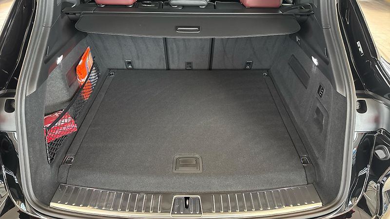 Porsche Cayenne E-Hybrid - fotka 24 z 25