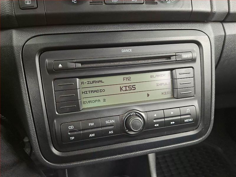 Škoda Fabia (2009) 1.6 16V, nová STK, Tažné - fotka 14 z 14