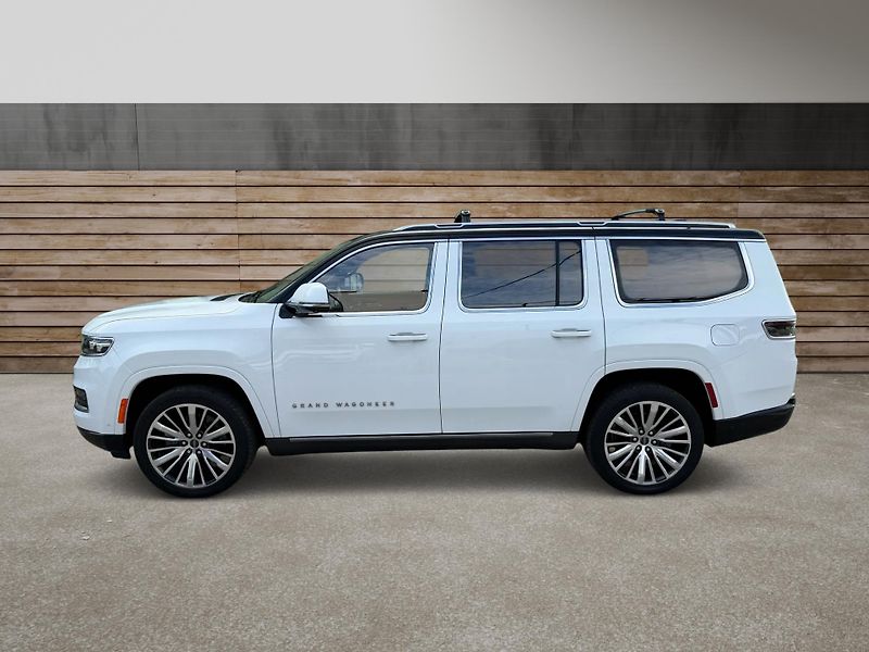 Jeep Grand Wagoneer (2022) + SERIES III + DPH + FULL + - fotka 6 z 36