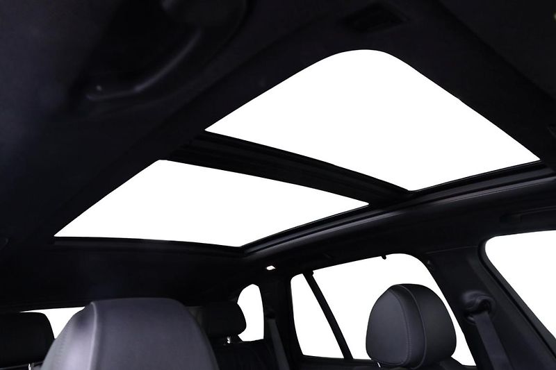 BMW X5 xDrive30d - fotka 28 z 30