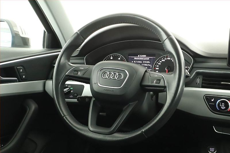 Audi A4 (2017) 2.0 TDI, Automat, Tempomat - fotka 8 z 15