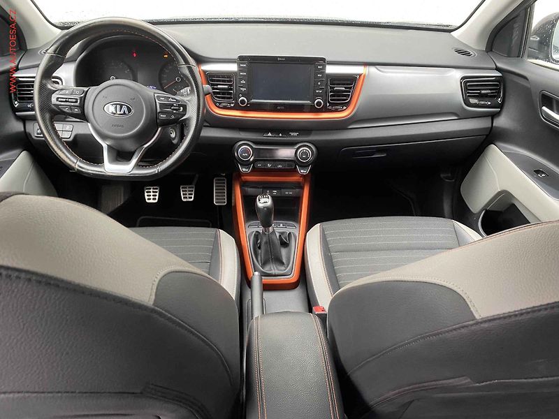Kia Stonic (2019) 1.0 T-GDi, Navi, kamera, kůže - fotka 8 z 15