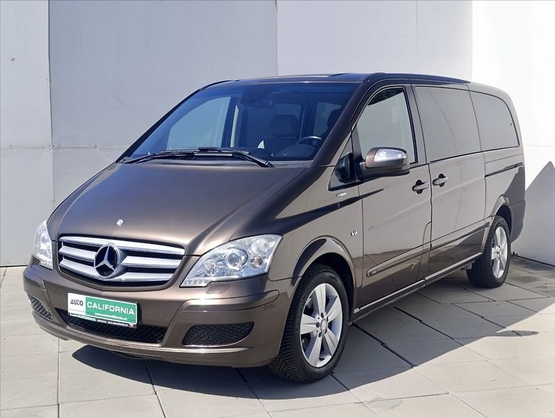 Mercedes-Benz Viano 3,0 CDi Automat SPANÍ 7míst - fotka 2 z 31