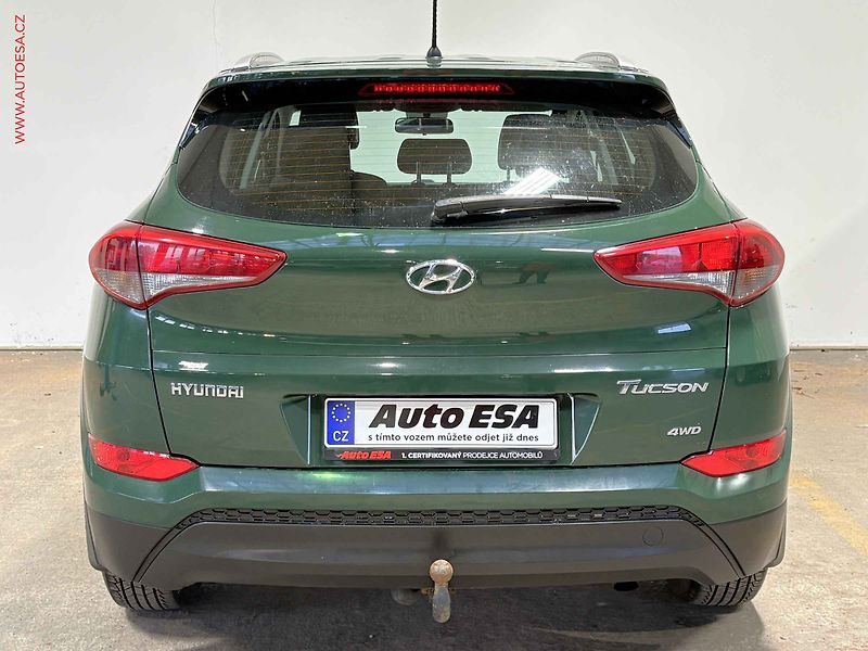 Hyundai Tucson (2017) 2.0 CRDI 4x4, 1.maj,ČR, Klima - fotka 5 z 15