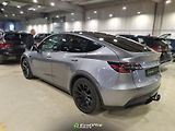 Tesla Model Y (2023) 4×4 | Berlín | Tažné 1 600 kg - náhled 2