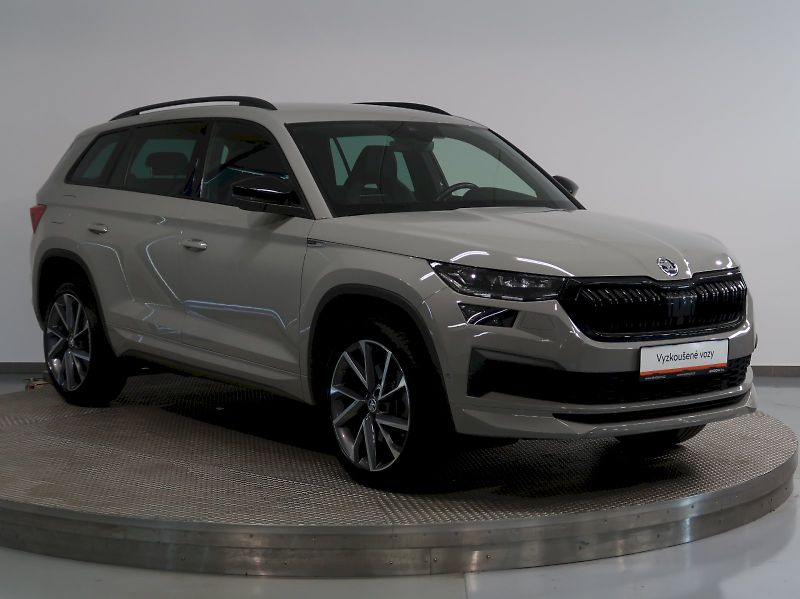 Škoda Kodiaq (2023) SPORTLINE 2.0TSI 140KW 4x4 DSG - fotka 6 z 44