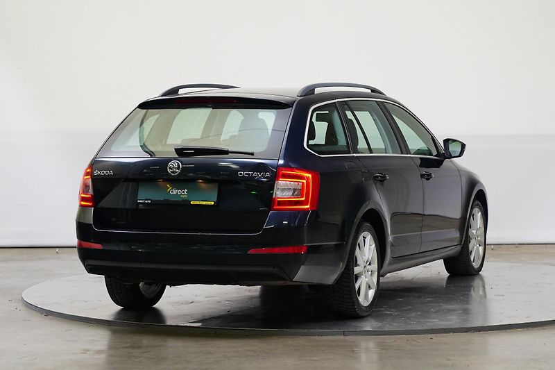 Škoda Octavia - fotka 2 z 25