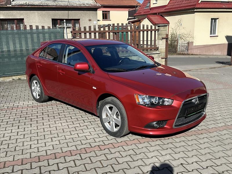 Mitsubishi Lancer 1,8 - fotografie inzerátu