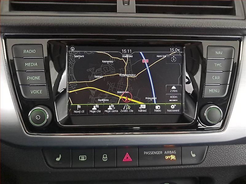 Škoda Fabia (2016) 1.2 TSI, Navi, Tempomat - fotka 13 z 19