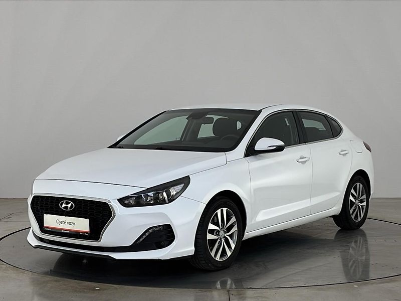 Hyundai i30 Comfort - fotka 1 z 27
