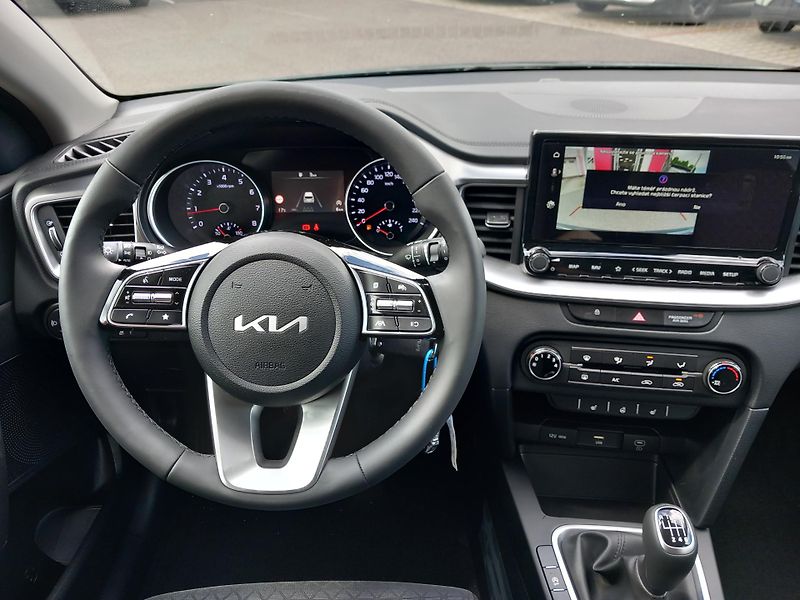 Kia Ceed SW (2026) 1.5 T-GDi GPF SPIN - fotka 5 z 6