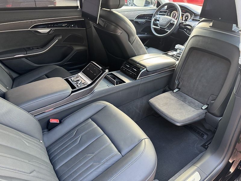Audi A8 (2022) 55TSFi Martix Vzduch B&O - fotka 22 z 49