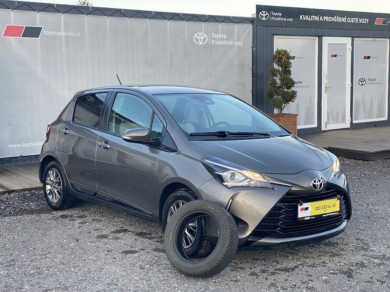 Toyota Yaris 1.5i, ČR, Trend, záruka - fotka 1 z 15