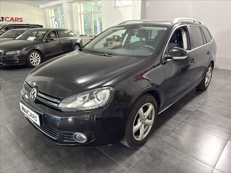 Volkswagen Golf 1,4   TSI STYLE BI-XEN NAVI - fotka 3 z 34