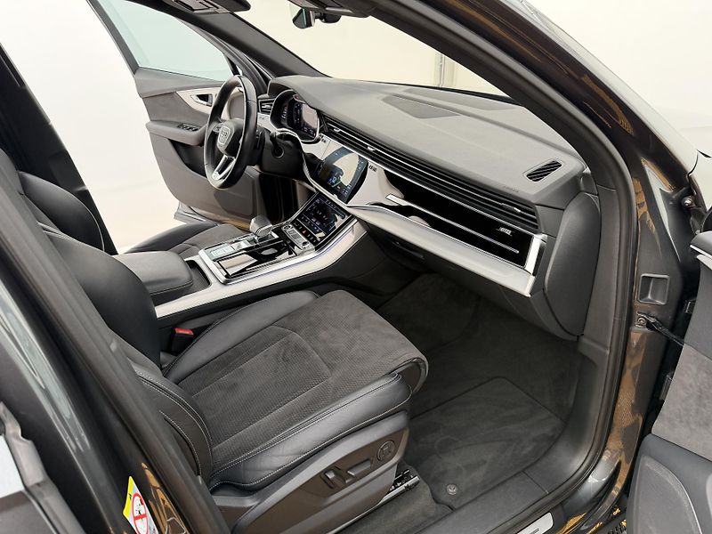 Audi Q7 3.0Tdi*210kw*CZ*DPH*7-M*S-Line - fotka 21 z 46