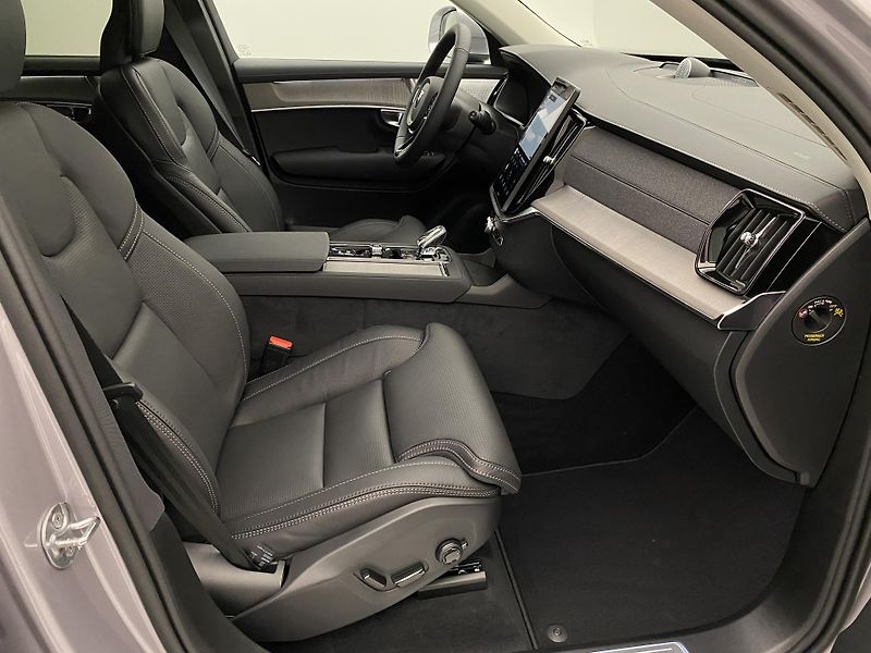 Volvo XC90 (2025) T8 AWD Plug-in BRIGHT PLUS 7m - fotka 23 z 76
