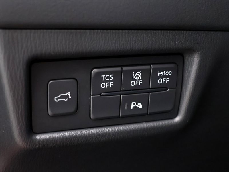 Mazda CX-5 2,2 Skyactiv-D AWD Revolution - fotka 16 z 32