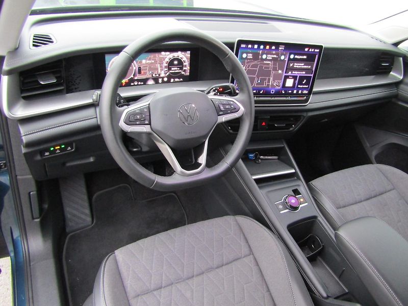 Volkswagen Tayron (2025) 2.0 TDI 142KW DSG 4x4 - 7 míst - fotka 5 z 30