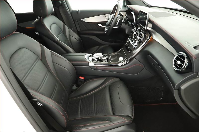 Mercedes-Benz GLC (2018) 43 AMG - fotka 7 z 21