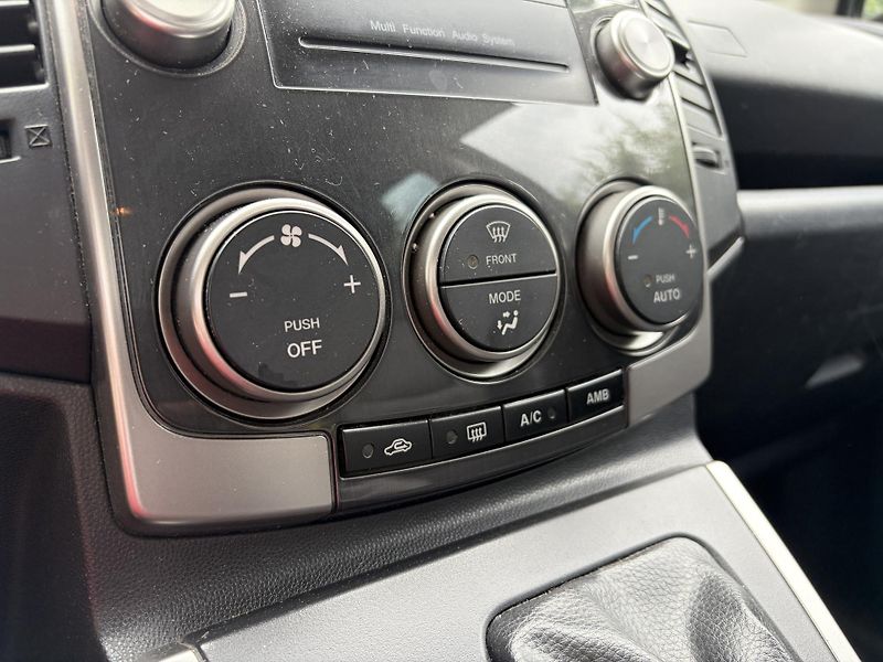 Mazda 5 2.0 Top - fotka 26 z 29